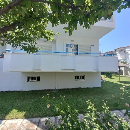 Halkidiki Greek Pride Evlogia Seaside Apartament *